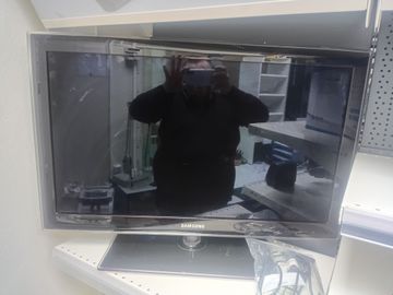 Б/у Телевизор Samsung ue32c5000qw 01-200892751