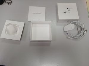 Б/в Навушники Apple airpods 3rd generation 01-200893603