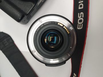 Б/у Фотоаппарат Canon eos 550d + efs 18-135mm 01-200905216