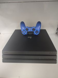 Б/в Ігрова приставка Sony playstation 4 pro 01-200901507