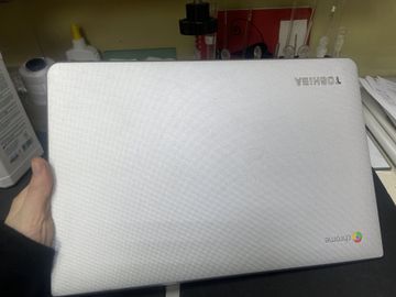 Б/в Ноутбук Toshiba 13/celeron n2840 ddr3/4gb ddr3/ssd16 gb/*інтегрована 01-200908944