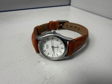 Б/в Годинник Casio ltp-1154 01-200913235