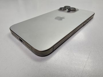 Б/в Мобільний телефон Apple iphone 15 pro max 256gb 01-200922883