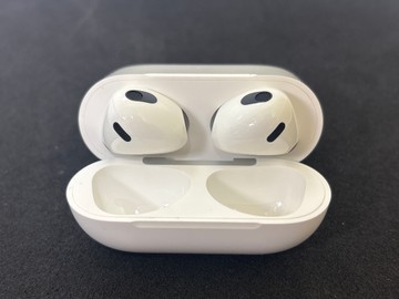 Б/в Навушники Apple airpods 3rd generation 01-200929686