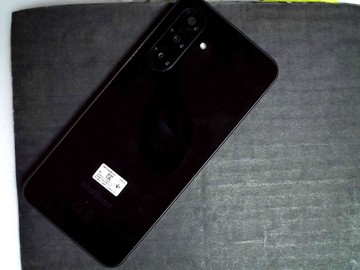 Б/в Мобільний телефон Samsung galaxy a26 5g 8/256gb 01-200935779