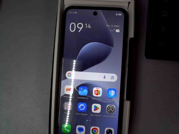Б/в Мобільний телефон Infinix hot 60i 4/128gb 01-200937683