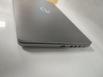 Б/в Ноутбук Dell 15/core i5-10310u ddr4/16gb ddr4/ssd 512 gb/*інтегрована 01-200937250