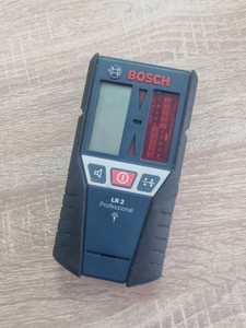 Б/в Лазерний нівелір Bosch lr 2 professional 01-200946495