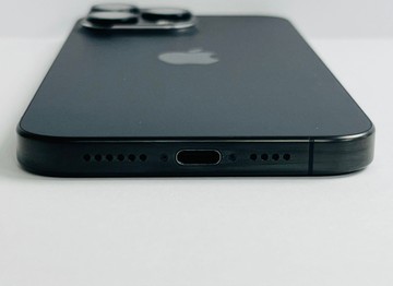 Б/в Мобільний телефон Apple iphone 15 pro max 256gb 01-200955358