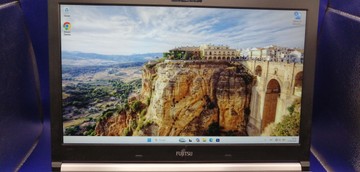 Б/в Ноутбук Fujitsu 15/core i7 4810mq ddr3/16gb ddr3/hdd *відсутній/ssd 240 gb/quadro k2000m 01-200958673