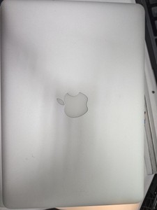Б/в Ноутбук Apple macbook pro/ a1502 13,3"/ core i5 2.7ghz/ ram8gb/ ssd128gb/ iris 6100 01-200963836
