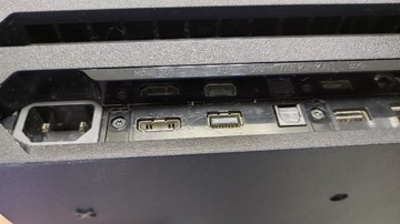 Б/в Ігрова приставка Sony playstation 4 pro 1tb 01-200973854