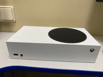 Б/в Ігрова приставка Microsoft xbox series s 512gb 01-200963494