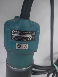 Б/в Фрезер Makita 3709 01-200975104