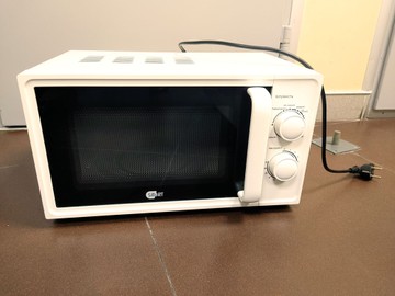 Б/в Мікрохвильова піч Smart p70h20l-ql 01-200996972