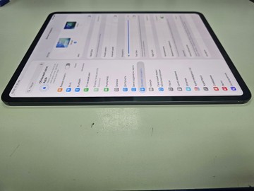 Б/в Планшет Apple ipad pro 13 2024 wi-fi + cellular 256gb 01-201006189