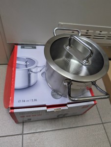Б/в Каструля Zwilling Pro низька з кришкою 1,5л 16cм 01-201013584