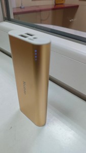 Б/в Повербанк Yoobao sp2 10000mah 01-201039768