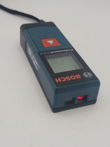 Б/в Лазерний нівелір Bosch glm 20 professional 01-201003503