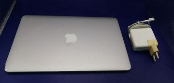 Б/в Ноутбук Apple macbook air 11"/ a1370/ core i5 1.6ghz / ram 2gb / ssd 64gb/ intel hd graphics 3000 01-201074651