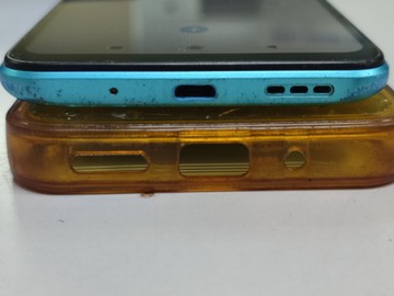 Б/в Мобільний телефон Xiaomi redmi 9a 2/32gb 01-201097376
