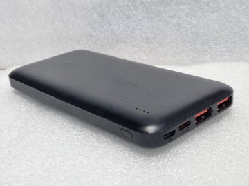 Б/в Повербанк Rivacase va2101 10000mah / 132653 01-201103866