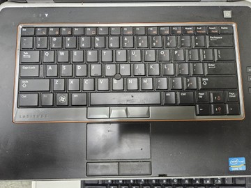 Б/у Ноутбук Dell 14/core i5 2520m ddr3/4gb ddr3/ssd 128 gb/*інтегрована 01-201106386