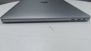 Б/в Ноутбук Apple macbook pro 13.3/a1706/ core i7 3.3ghz/ ram16gb/ ssd1000gb/ intel iris 650/ touch bar 01-201114626
