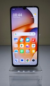 Б/в Мобільний телефон Xiaomi redmi 14c 4/128gb 01-201183283