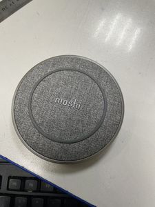 01-200482756: Moshi otto q