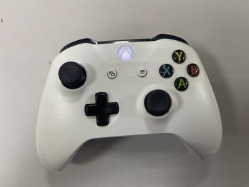 01-200569742: Microsoft xbox one s 1tb