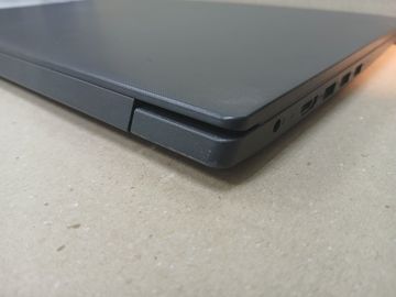 01-200628978: Lenovo екр. 15,6/pentium 6405u 2,4ghz/ram8gb/hdd500gb/gf mx130