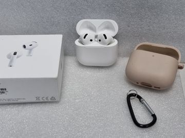 01-200775206: Apple airpods 4 with active noise cancellation