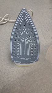 Б/у Утюг Saturn st-cc 0211 01-200783215