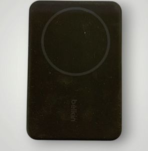 Б/в Повербанк Belkin boostcharge magnetic wireless power bank 5k + stand 01-200770379