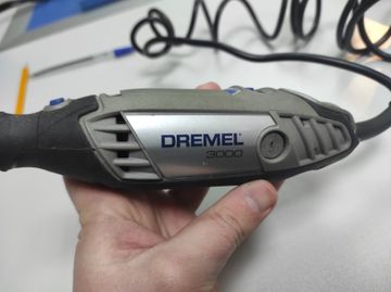 Б/в Багатофункціональний інструмент Dremel 3000-1/25 01-200807632