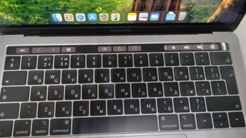 Б/у Ноутбук Apple macbook pro 2019 a2159 13,3" core i5 1,4ghz/ram 8gb/ssd 128gb/intel iris plus graphics 645 01-200816460
