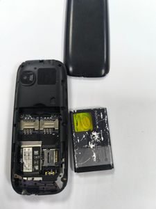 Б/в Мобільний телефон Nomi i189 01-200797697