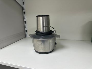 Б/в Блендер-подрібнювач Grant gr-4822 01-200821510