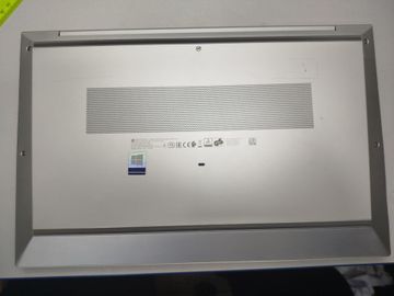 Hp 15/core i7-10610u ddr4/32gb ddr4/hdd *відсутній/ssd 512 gb/*інтегрована