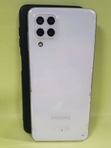 Б/в Мобільний телефон Samsung galaxy m32 6/128gb 01-200829488