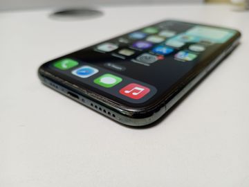 Б/в Мобільний телефон Apple iphone 11 pro 64gb 01-200831502