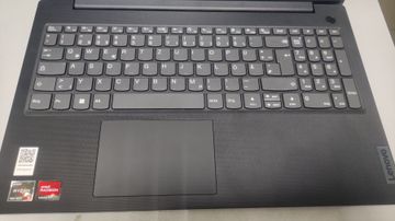 Б/у Ноутбук Lenovo 15/ryzen 5 7520u ddr5/16gb ddr5/hdd *відсутній/ssd 512 gb/*інтегрована 01-200833871