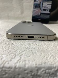 Б/у Мобильный телефон Apple iphone 15 pro max 256gb 01-200836824