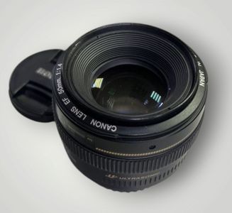 Б/в Фотооб`єктив Canon ef 50mm f/1,4 usm 01-200835509