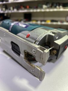 Б/в Електролобзик Зенит зпл-900 01-200844829