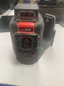 Б/в Лазерний нівелір Protester ll305r 01-200860298