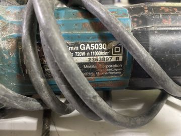 Б/в Кутова шліфмашина Makita ga5030 01-200866390