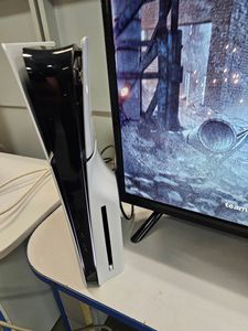 Б/у Игровая приставка Sony playstation 5 slim 825gb 01-200867669