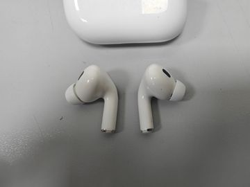 Б/в Навушники Apple airpods pro 2nd generation with magsafe charging case usb-c 01-200870532